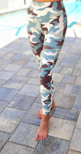 Load image into Gallery viewer, Like Butter Camo Leggings
