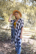 Load image into Gallery viewer, DS-Lightweight Buffalo Check Kimono
