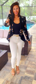 Load image into Gallery viewer, Dahlia Floral Print Blazer
