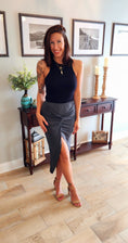 Load image into Gallery viewer, Gray Tulip Skirt
