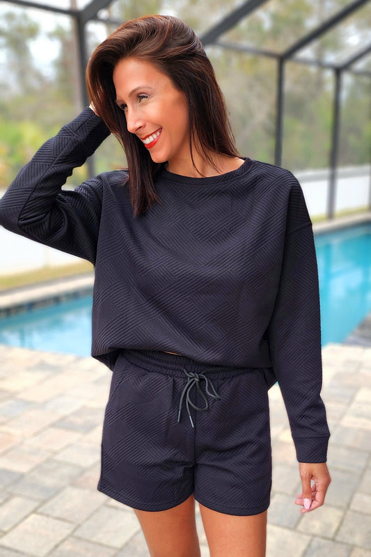 FF-In The Details Long Sleeve Top and Shorts Set