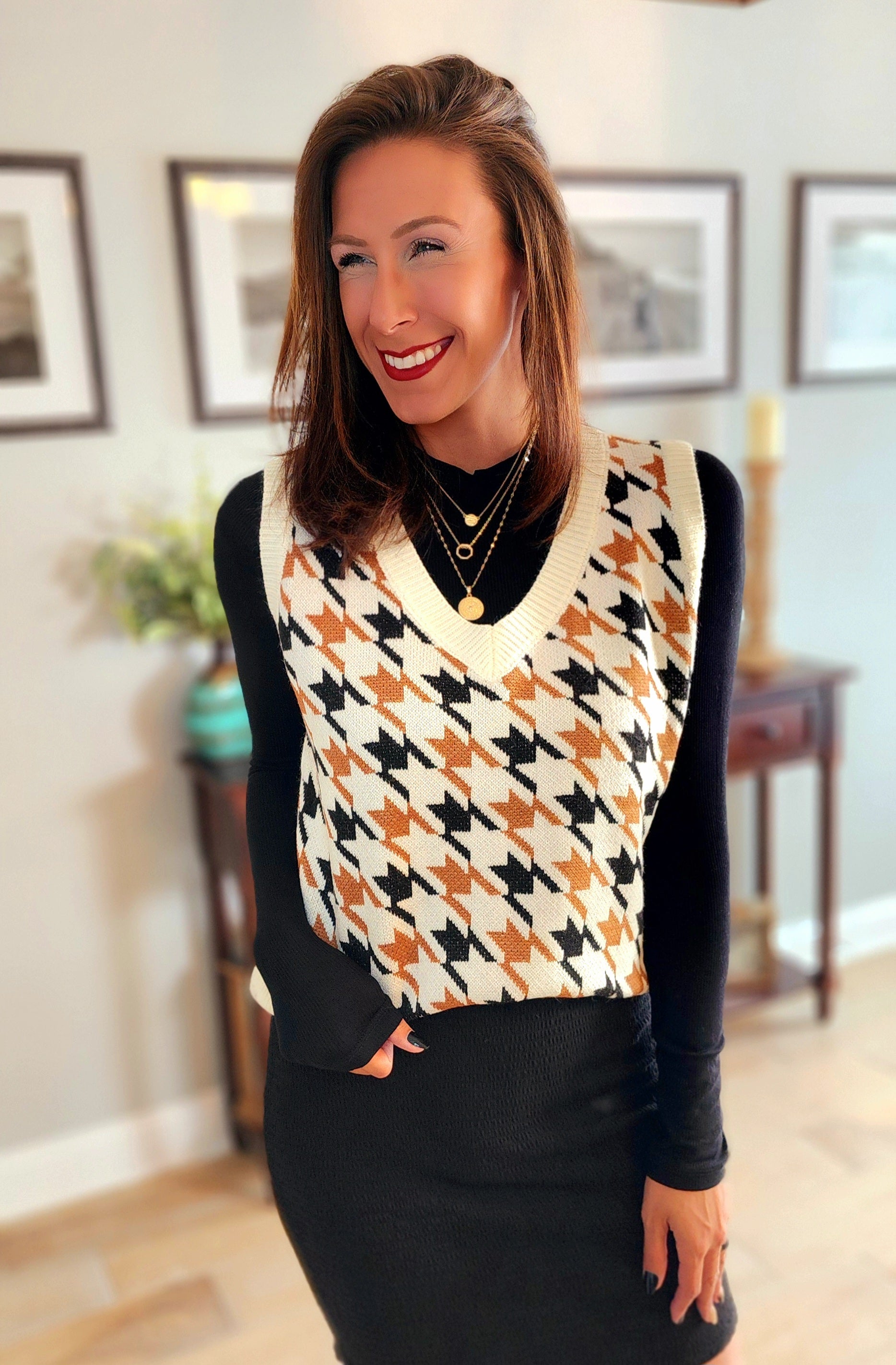 Dara Houndstooth Sweater Vest