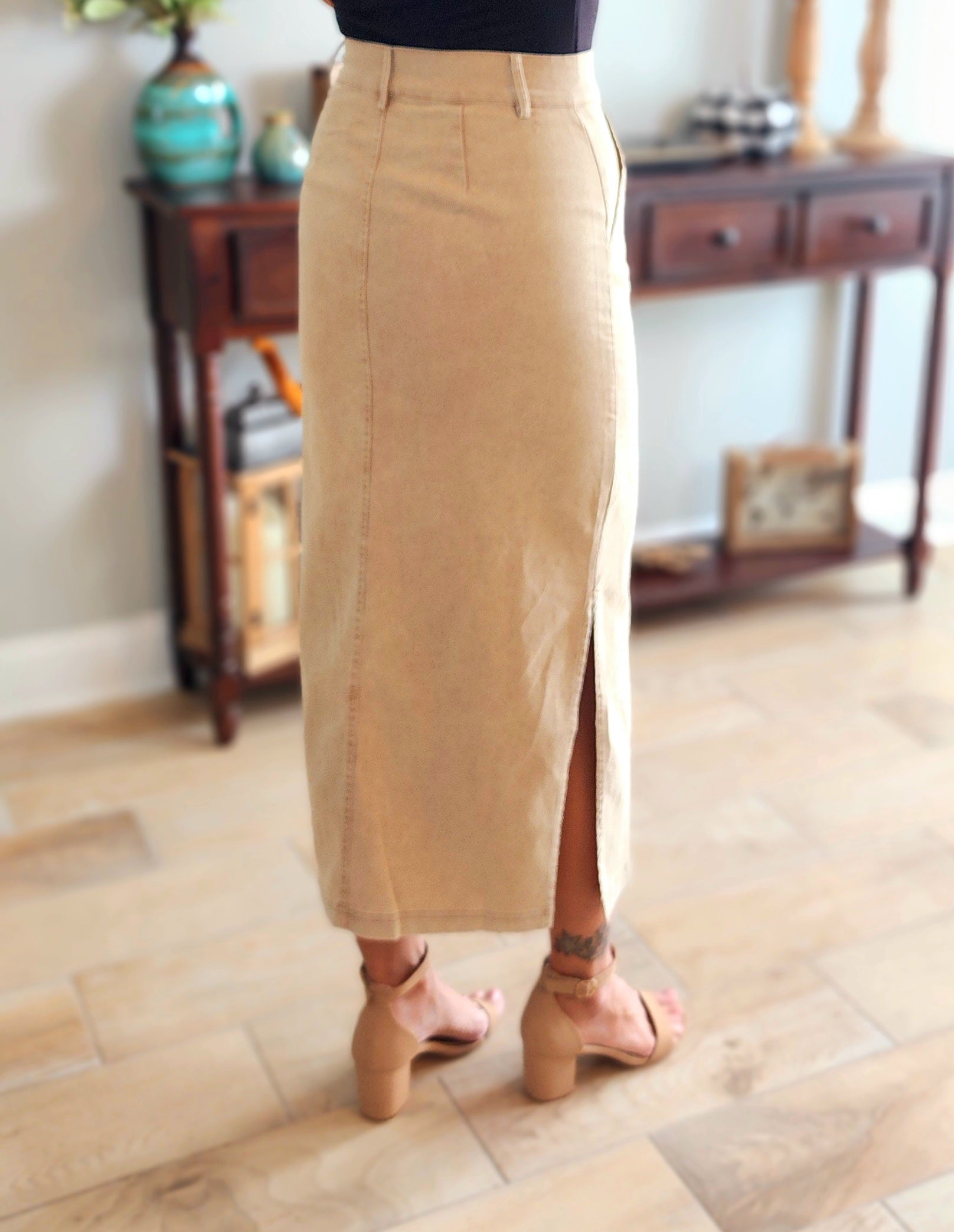 Vanilla Monkey Midi Skirt