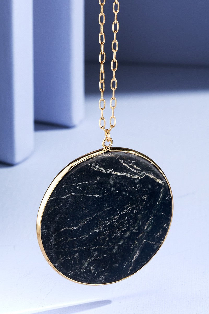 Halle Disc Necklace