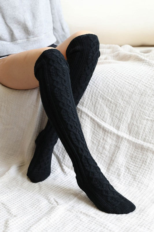 DS-Knee High Cable Knit Socks