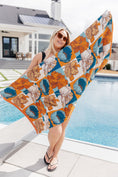 Load image into Gallery viewer, DS-Luxury Beach Towel in Block Floral
