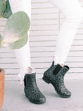 Load image into Gallery viewer, Chelsea Leopard Rainboots
